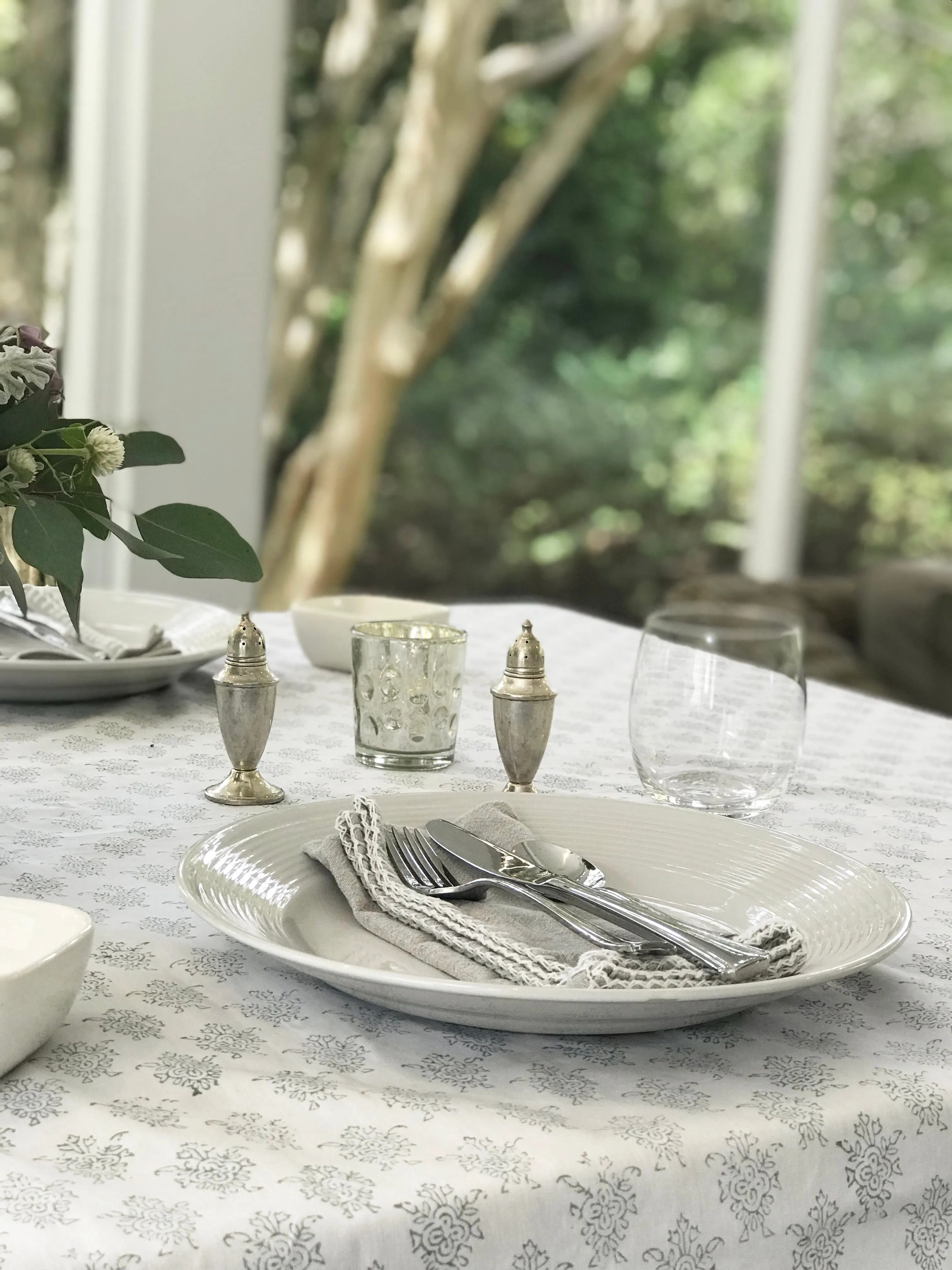 August Napkins in Tern Gray - set of 4