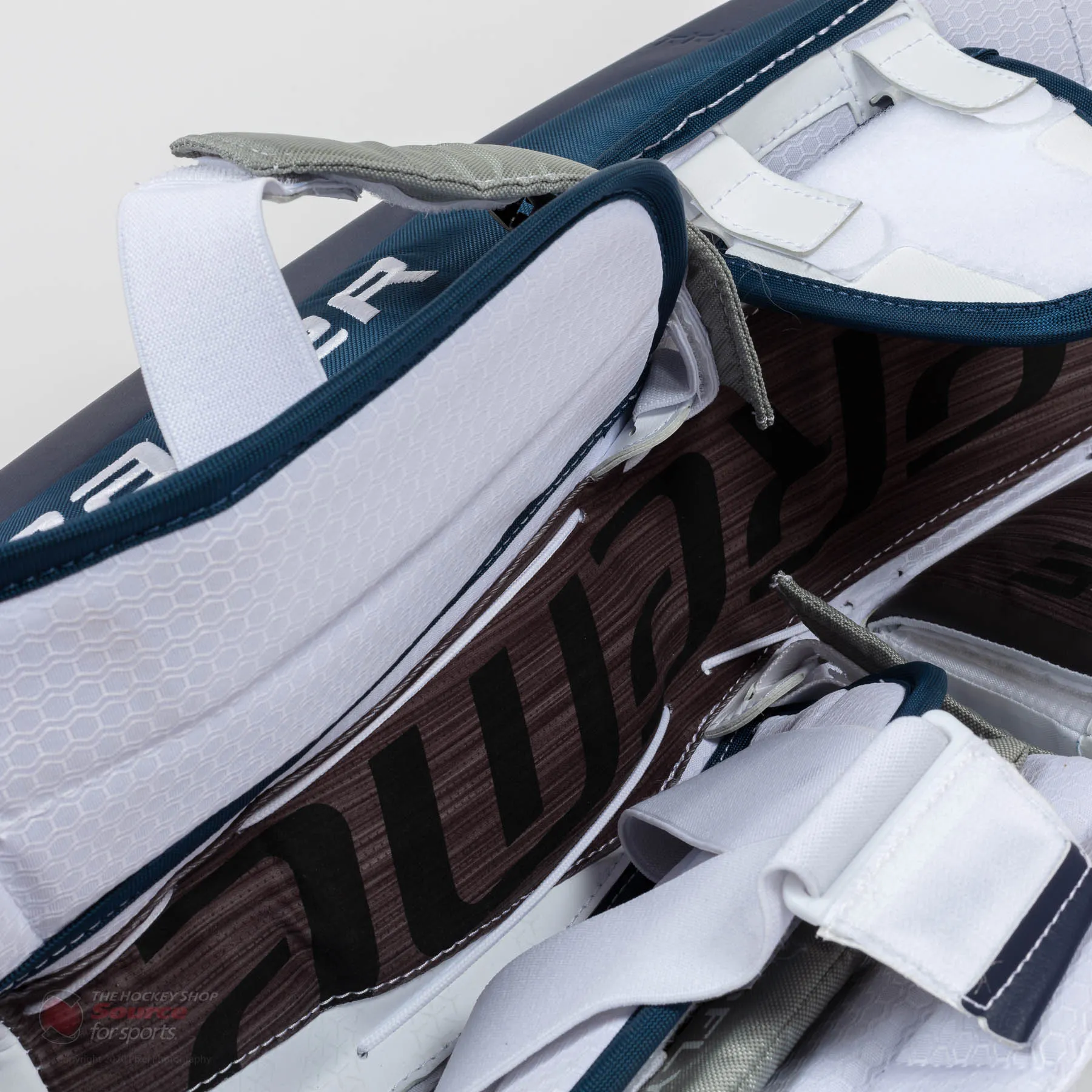 Bauer Supreme 3S Intermediate Goalie Leg Pads