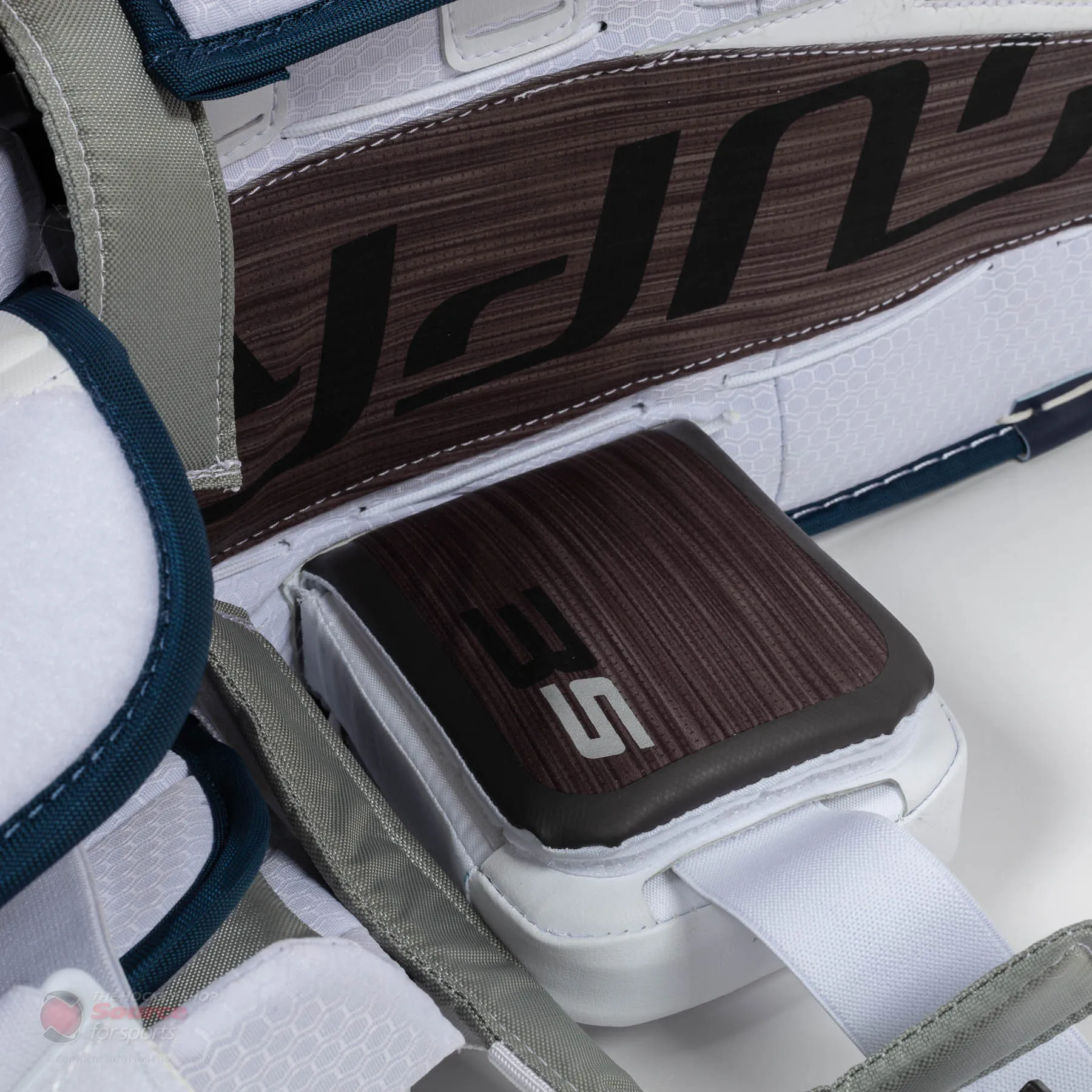 Bauer Supreme 3S Intermediate Goalie Leg Pads