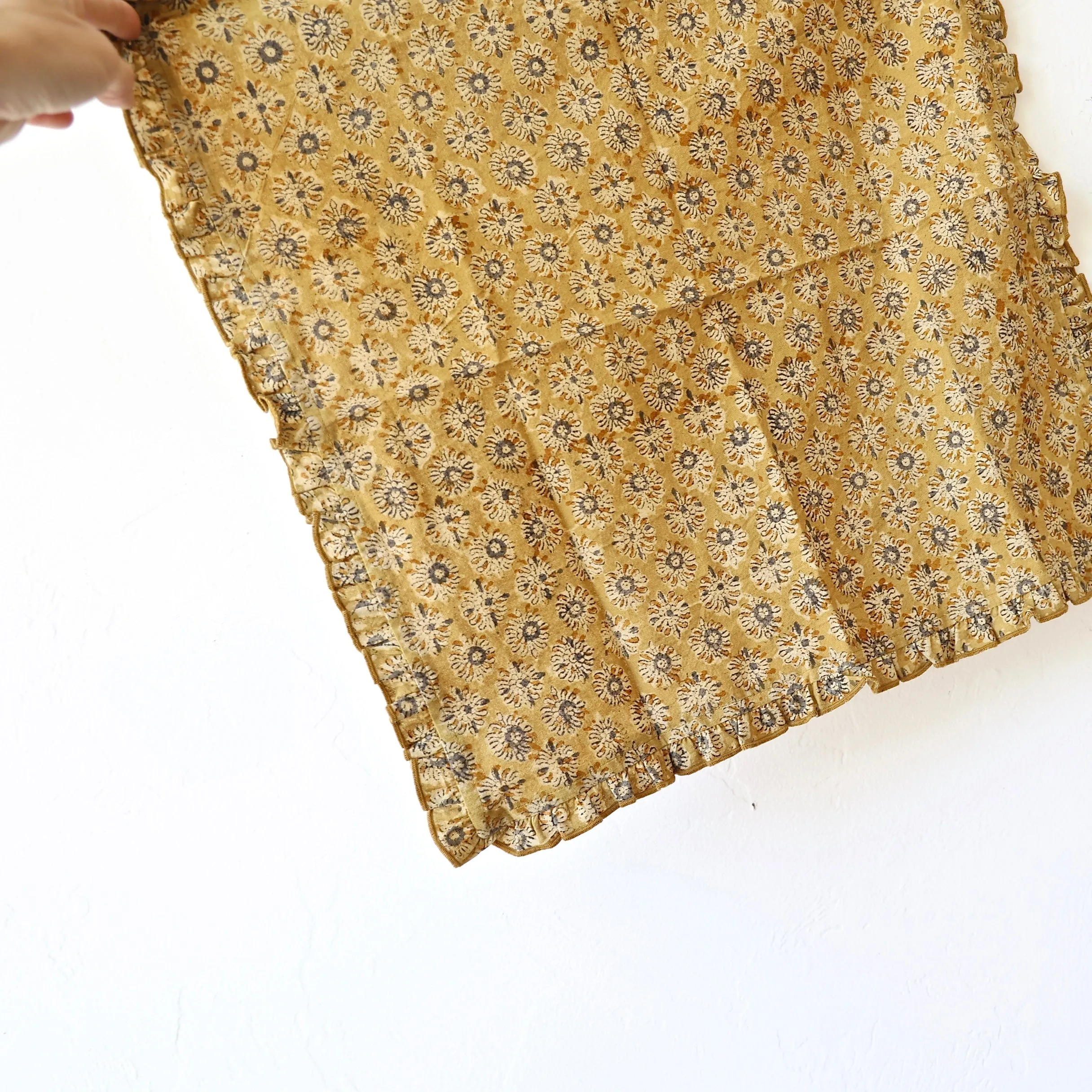Block printed Tablecloths and Napkins - Ochre Medallion