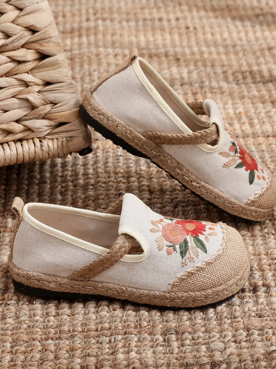 Double Kiss Floral Embroidered Linen Espadrilles - Beige