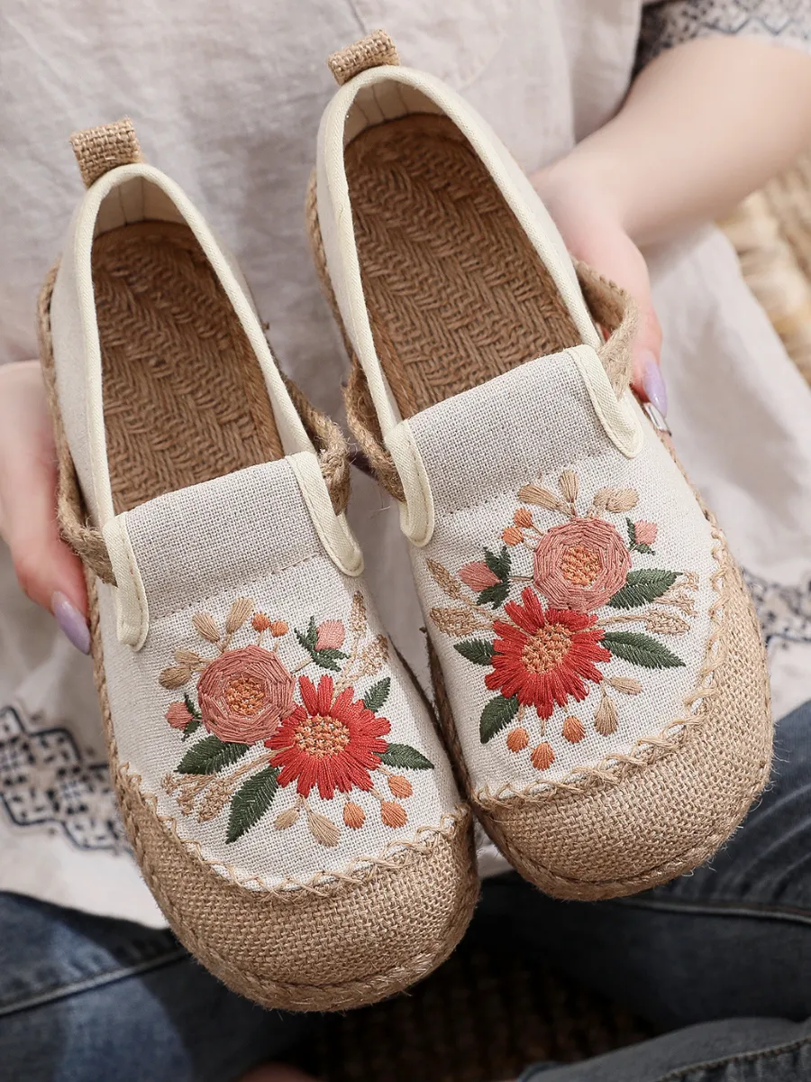 Double Kiss Floral Embroidered Linen Espadrilles - Beige