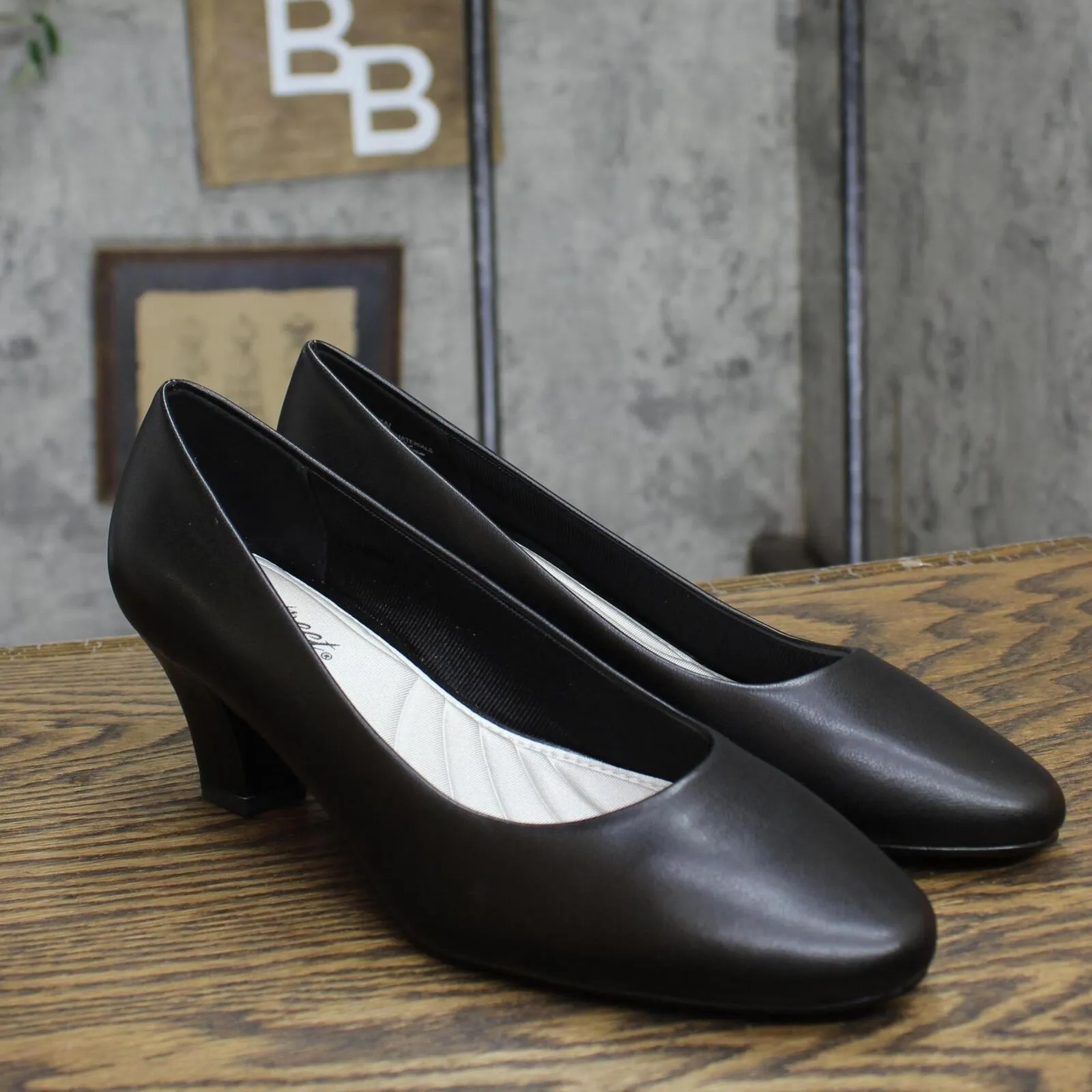 Easy Street Women's Ballari Block Heels Pump 31-8021BLACKW Black 8.5W