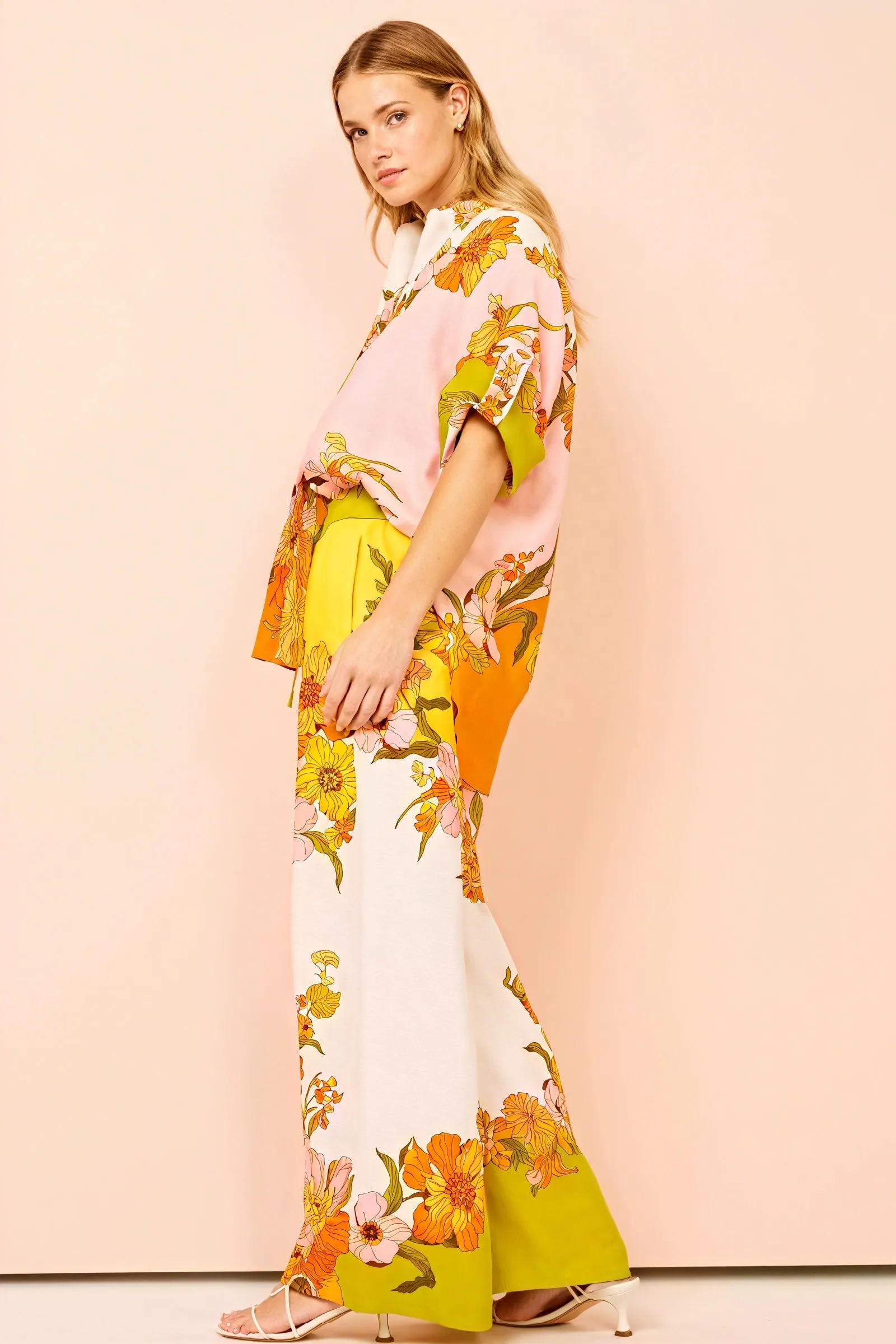 Floral Print Two-Piece Suit: Vacation Ready
