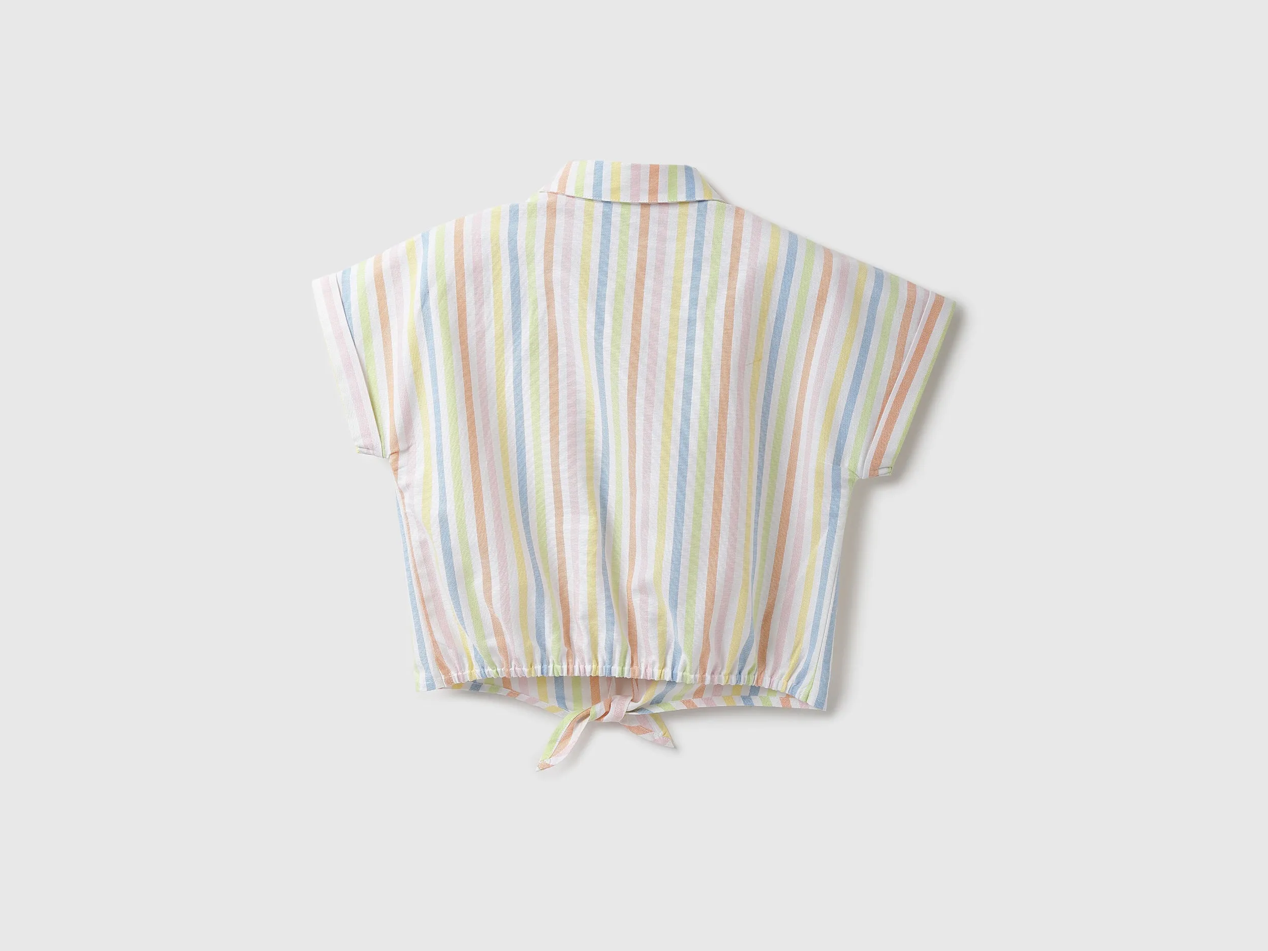 Girls Striped Spread Collar Shirt