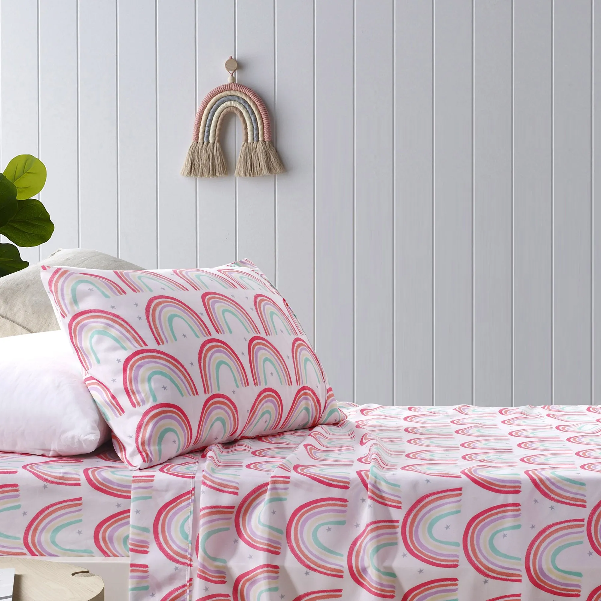 Happy Kids Rainbow Printed Microfibre Sheet Set