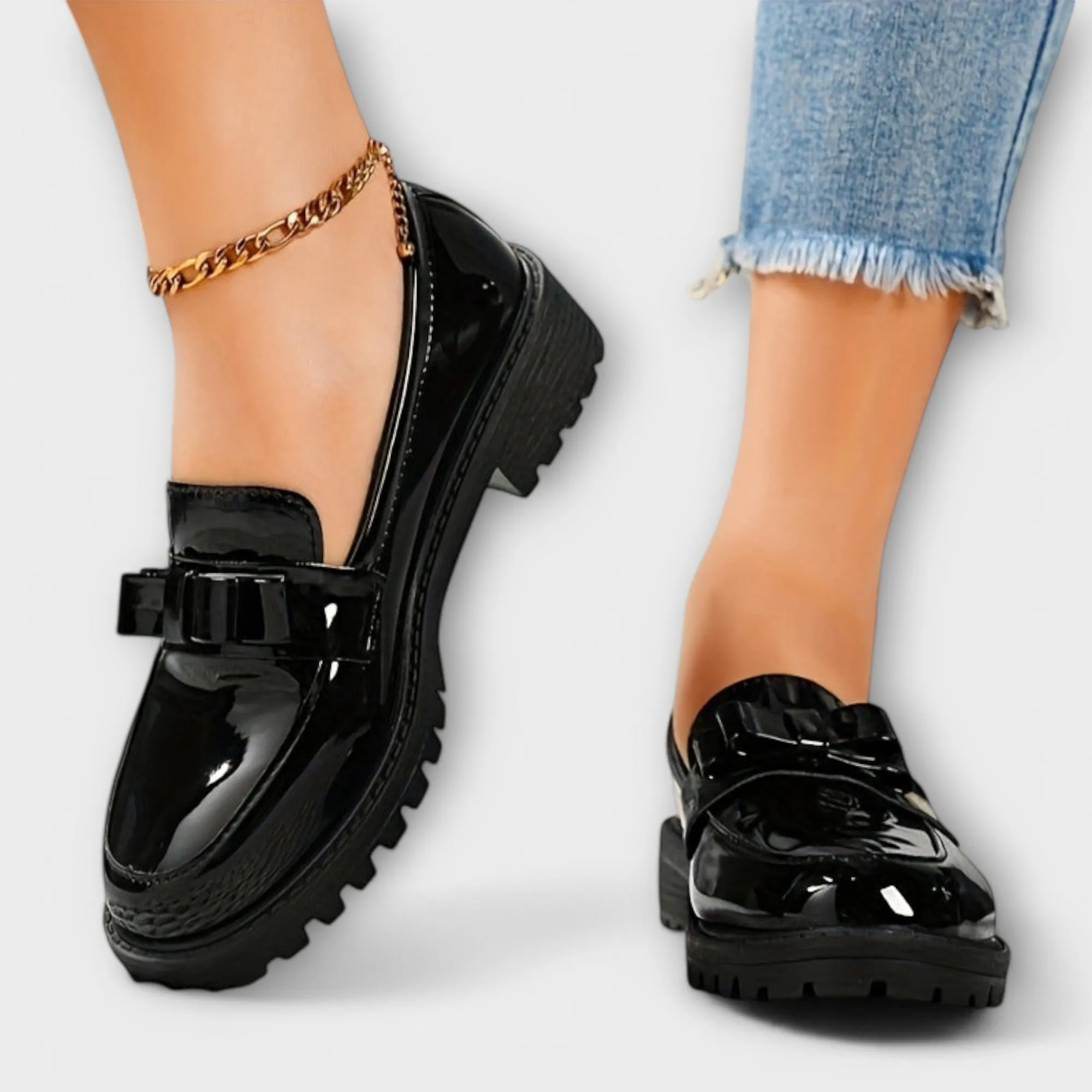 Lisa - Preppy Loafers