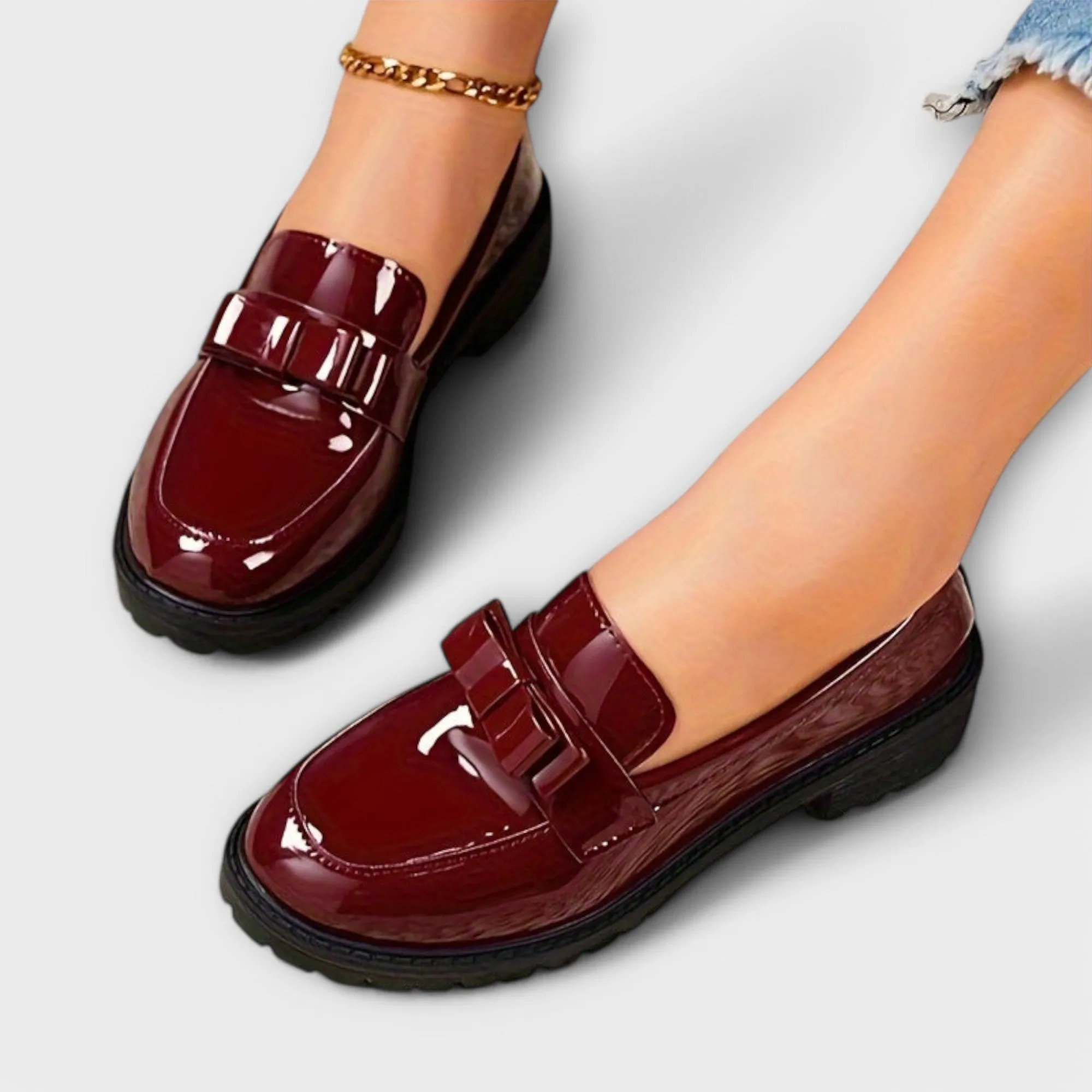 Lisa - Preppy Loafers