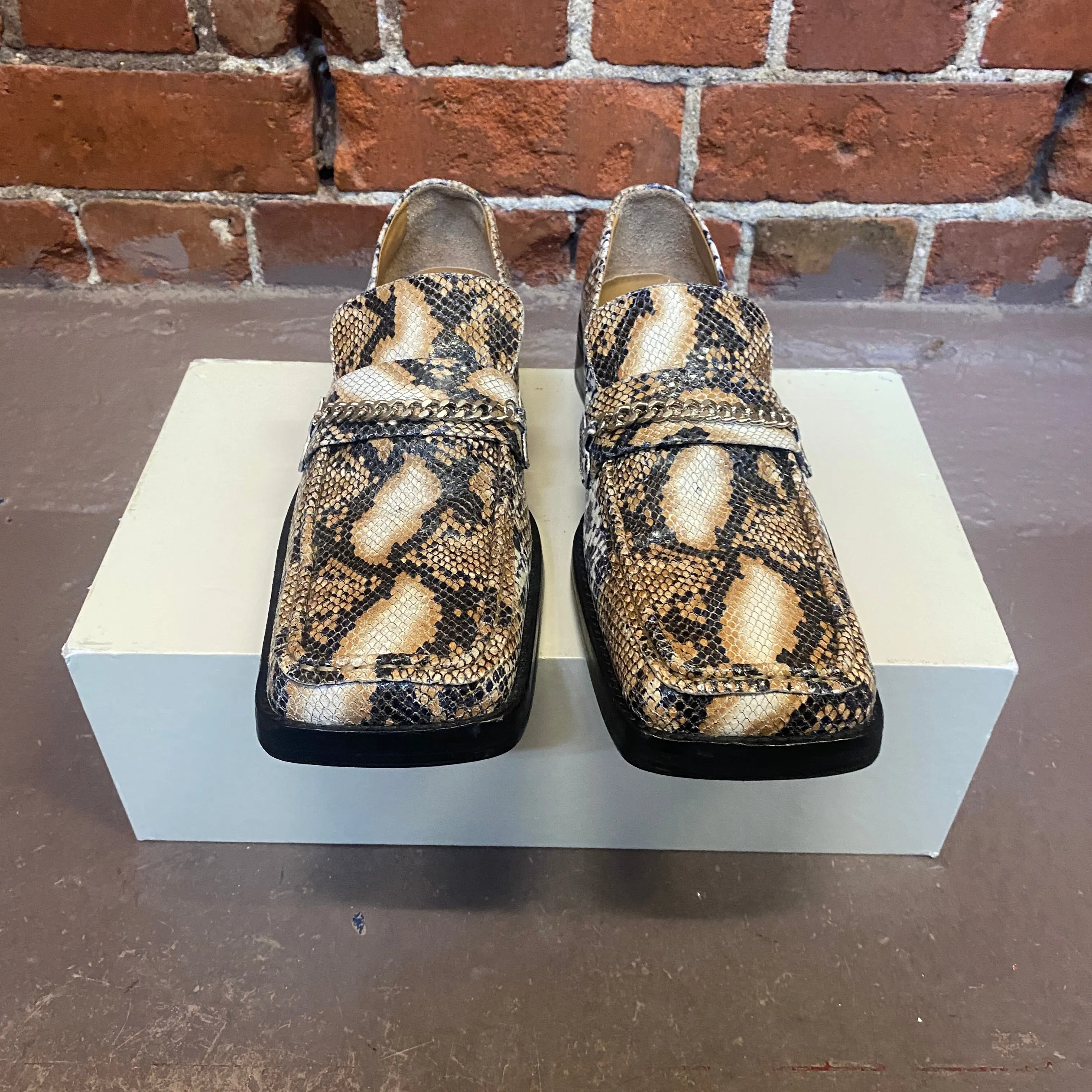 MARTINE ROSE snake print loafers