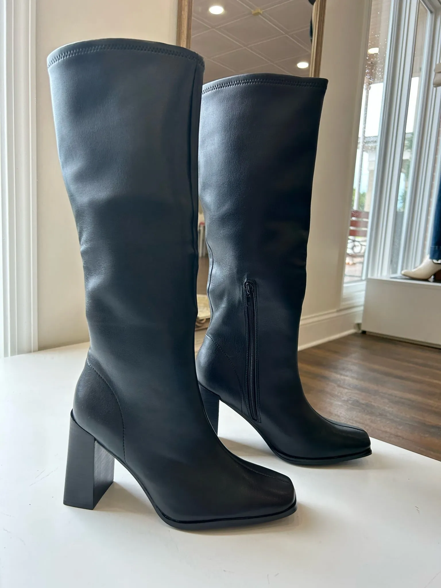 Mary Boot - Black