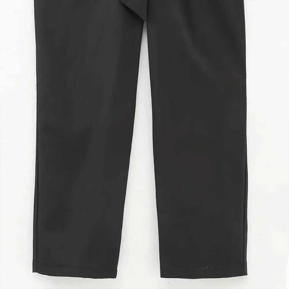 Mary – Fashionable Women's Black Jumpsuit
