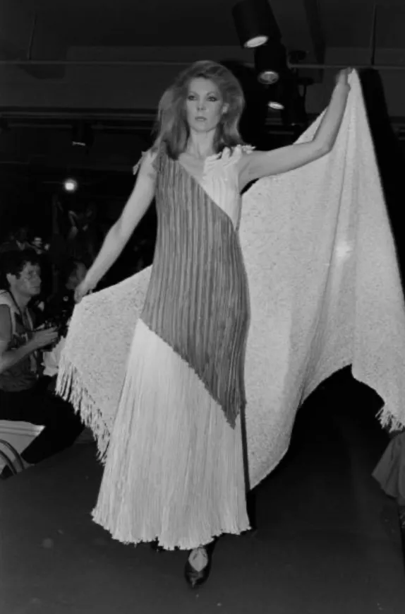 Mary McFadden Fall 1980 Salmon & Black Dress