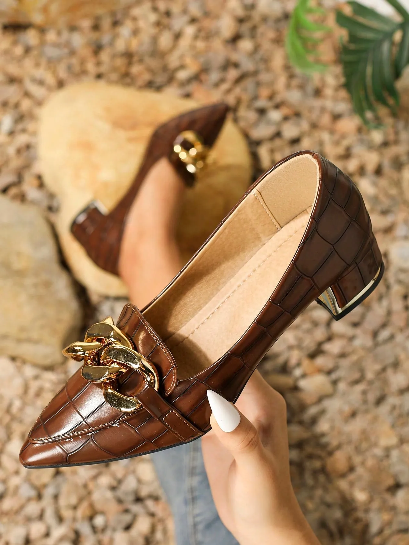 Metal Buckle & Faux Stone Pointed Toe Chunky Heel Loafers - FD ⚡