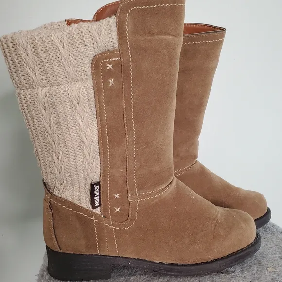 MUK LUKS Casey Mid-Calf Boot Cable Knit Back Stitched Accents Size 8