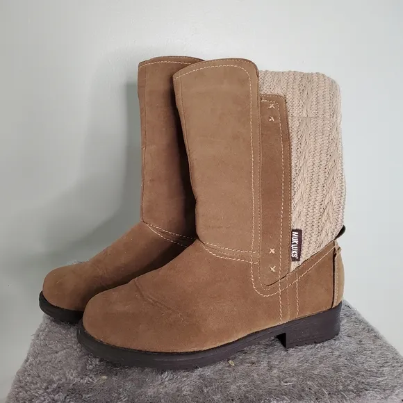 MUK LUKS Casey Mid-Calf Boot Cable Knit Back Stitched Accents Size 8