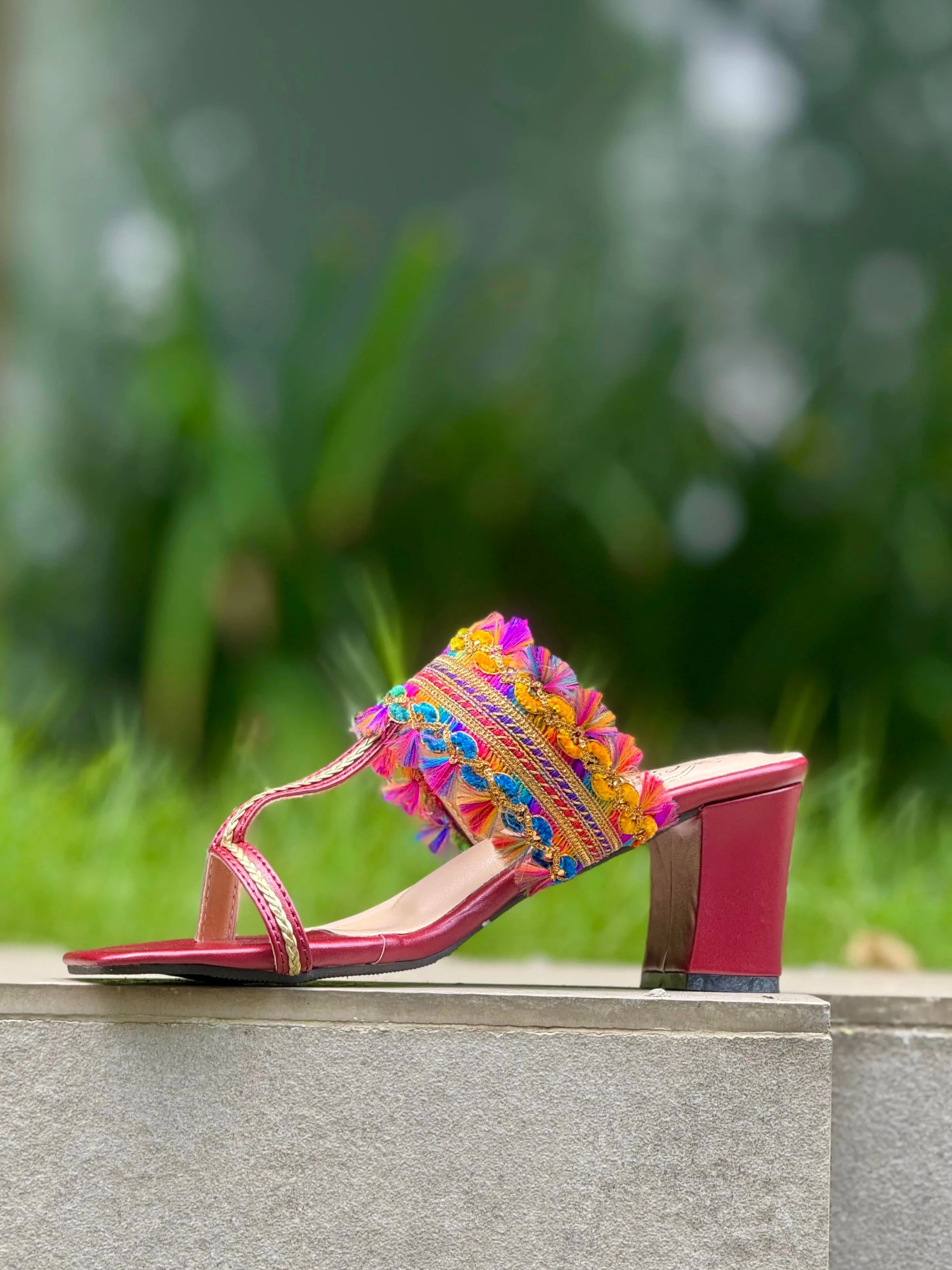 Saj kolapuri heels - Red