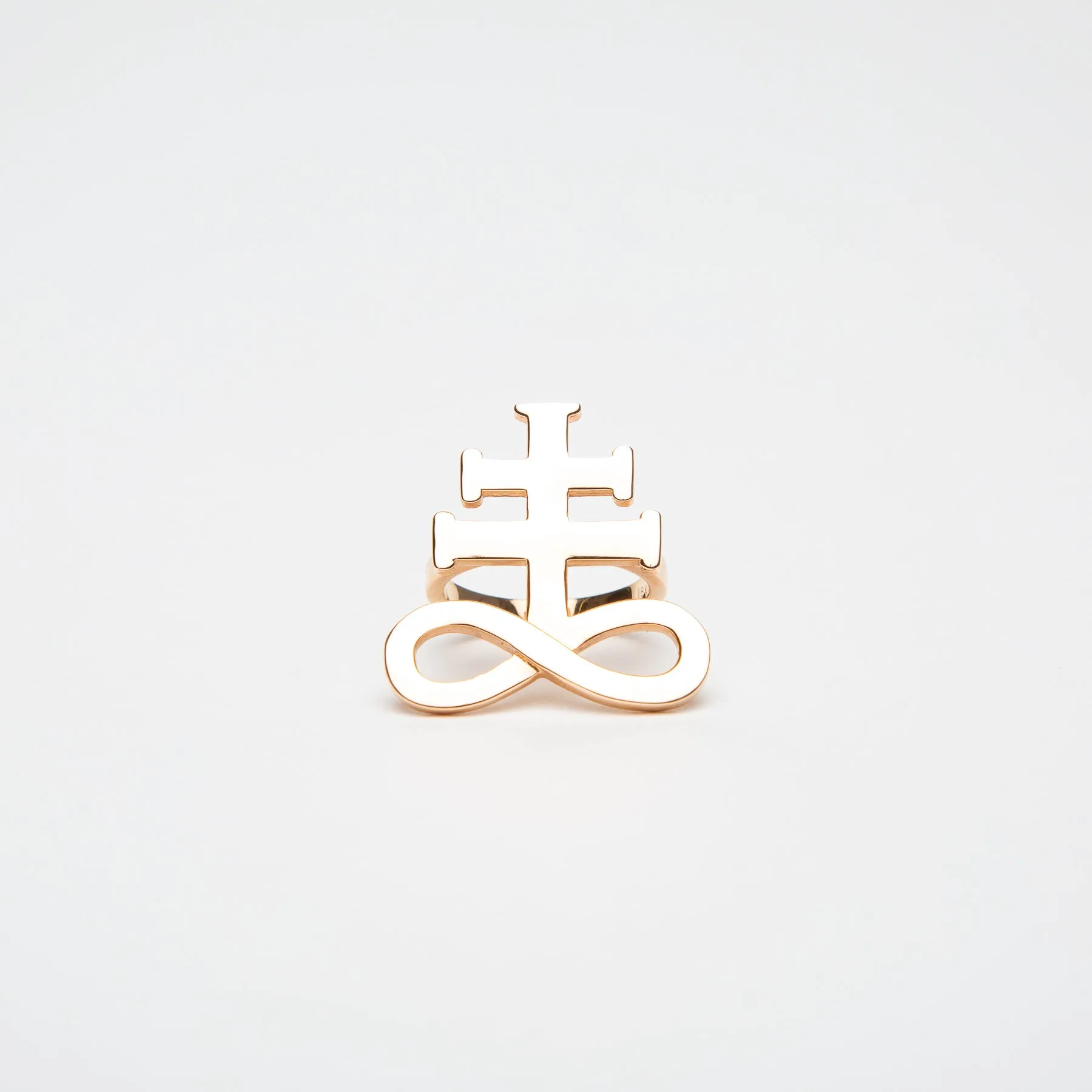 SARAH JANE WILDE | BLACK STAR UPSIDE DOWN CROSS RING