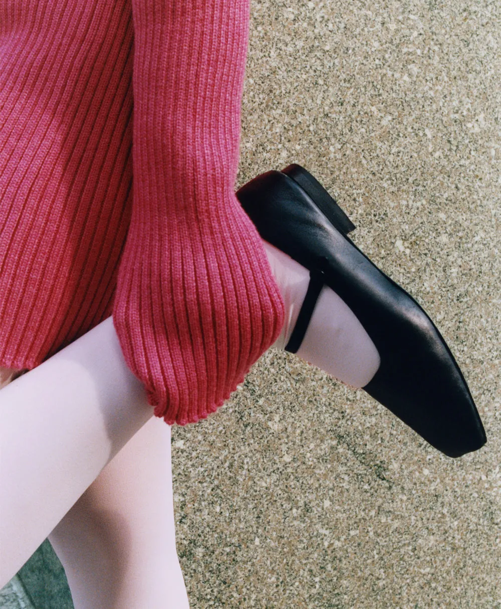 Square Toe Mary Jane - Black/Flamma