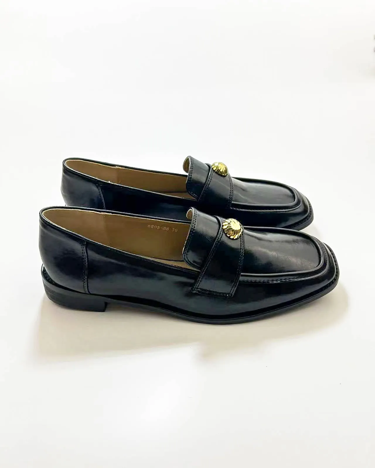 Square Toe Solid Loafers