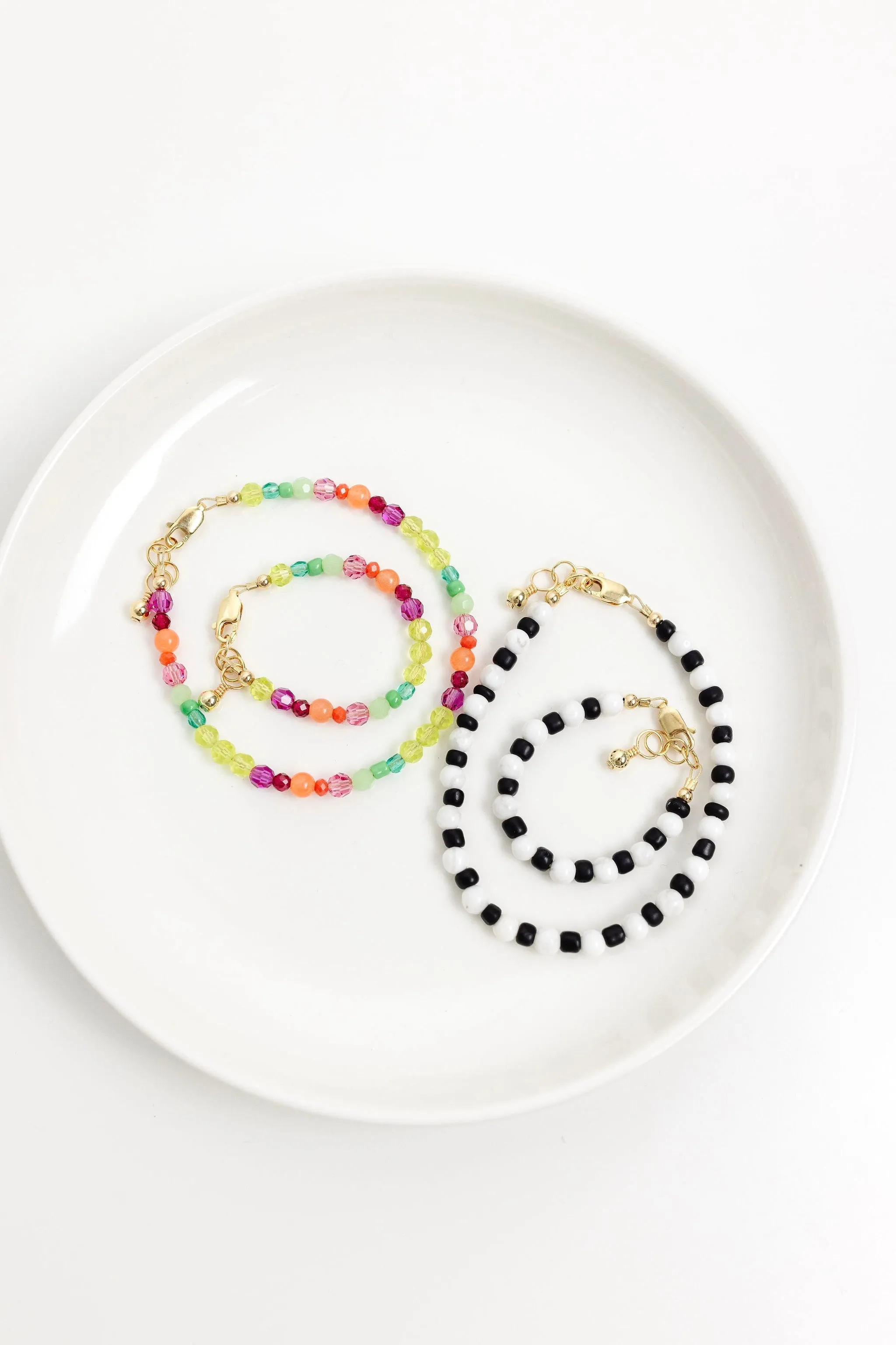 Vibin' Mom   Mini Bracelet Set (4MM Beads)